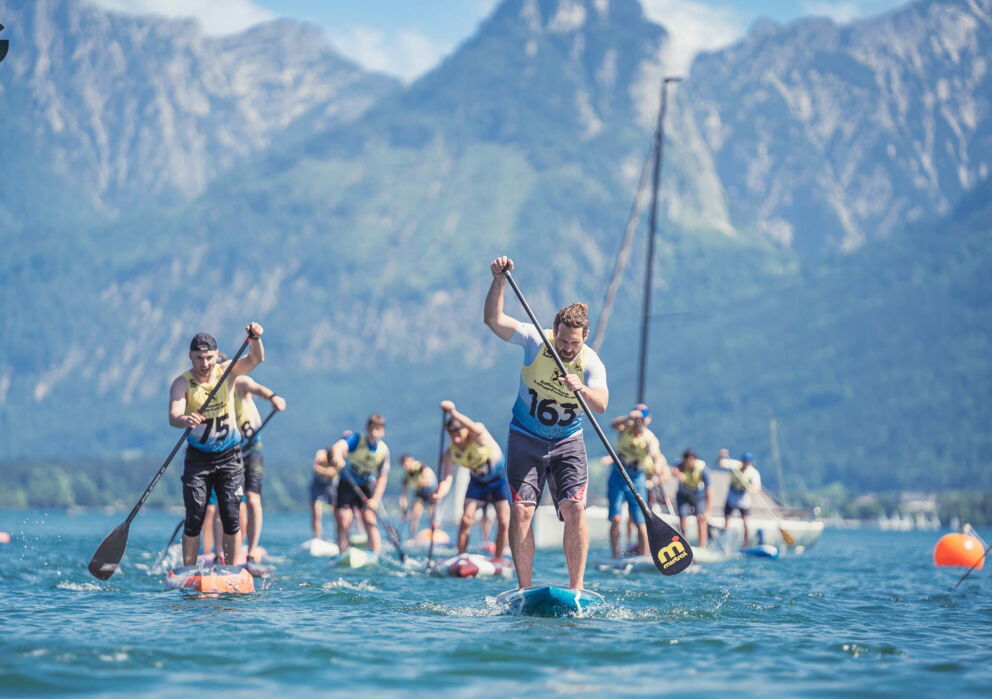 Stand Up Paddle Rennen am Wolfgangsee im Salzkammergut