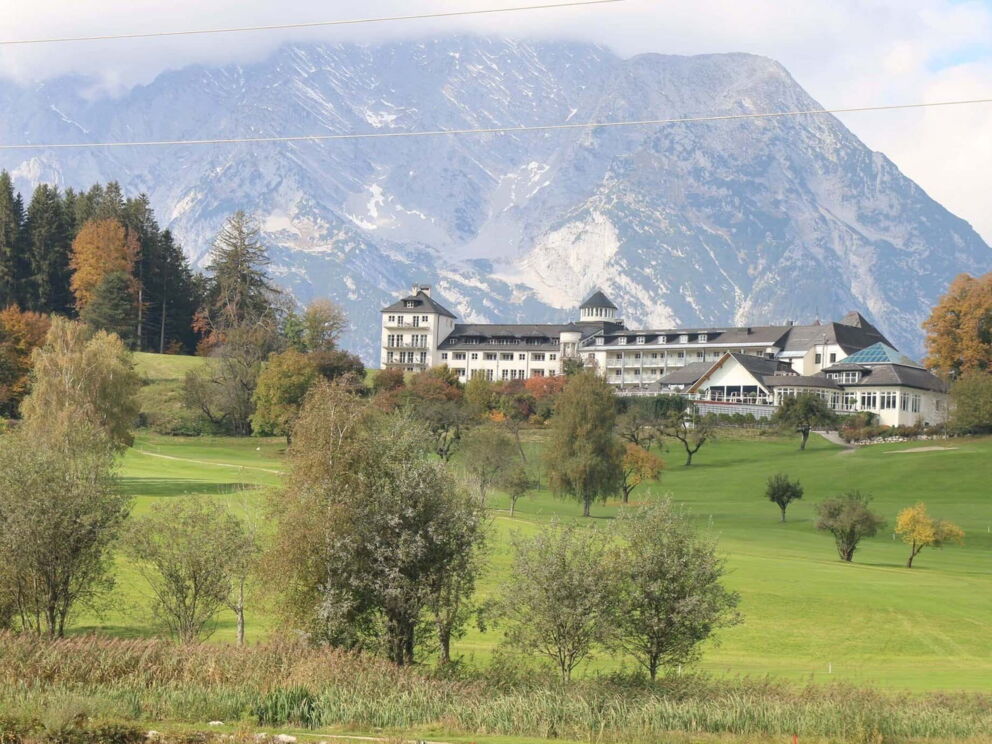 Der Golfplatz Schloss Pichlar und das Schloss Pichlar