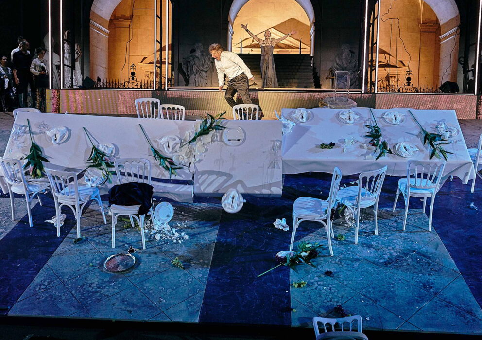 Auftritt eines Stücks auf der Bühne des Festspielhauses in Salzburg