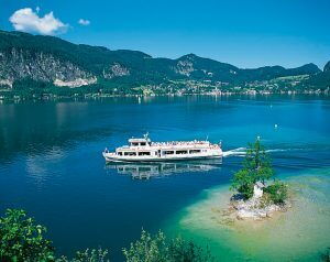 Schiff am Wolfgangsee