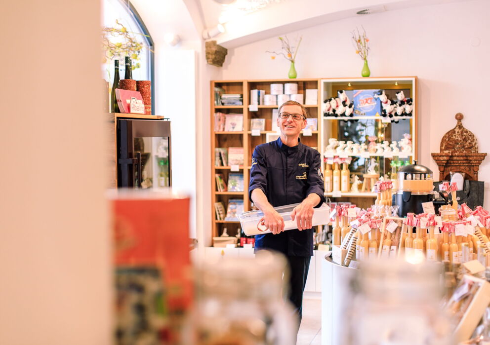 Mitarbeiter in der Rösslerei im Weissen Rössl
