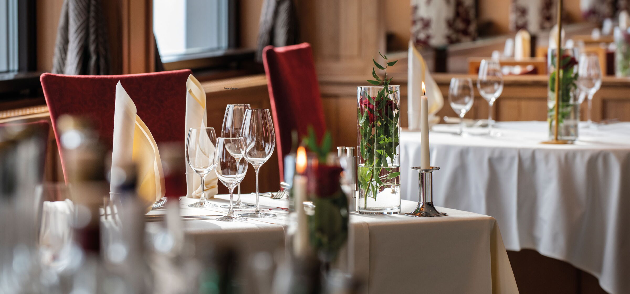Romanticism at dinner in the White Horse Inn